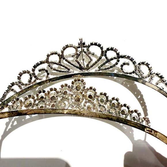 Set of 2 Rhinestone Silver Tiaras - Picture 2 of 8